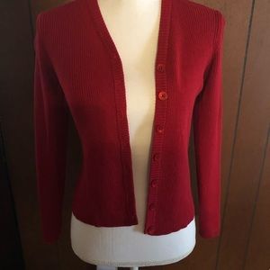 Gap red ribbed buttoned up sweater